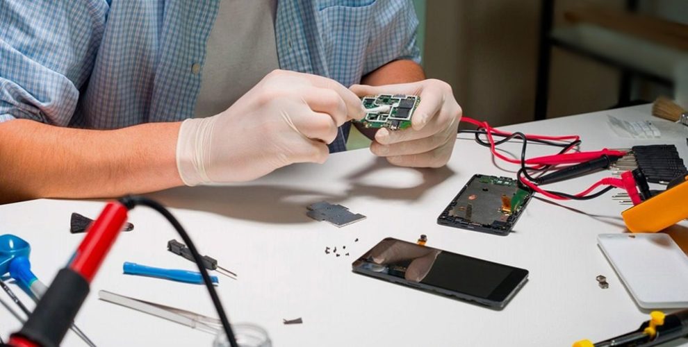 Mobile Phone Repairs At Home